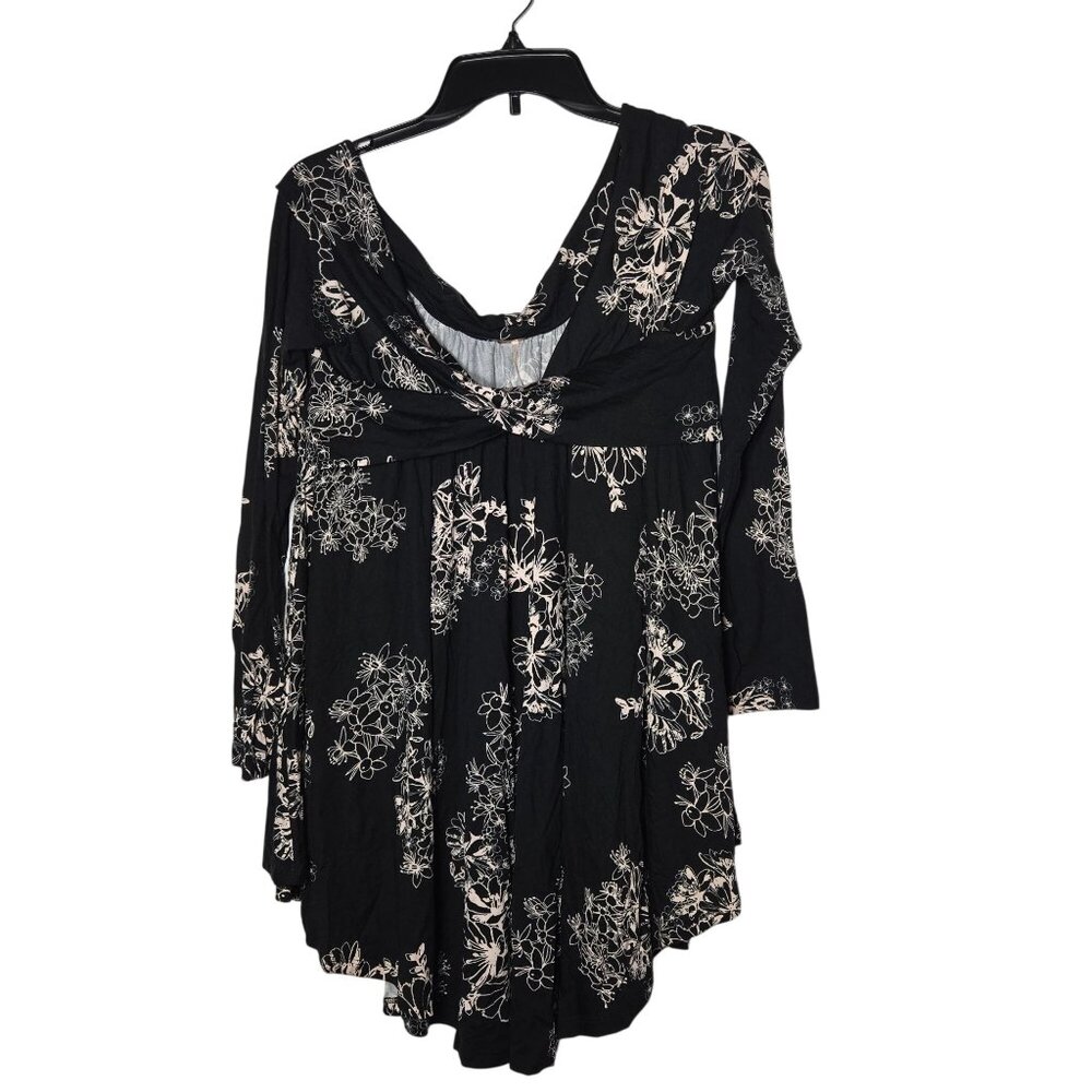 Free People Dark Floral Tunic Top Medium Boho Chic Whimsigoth Soft Grunge Romant